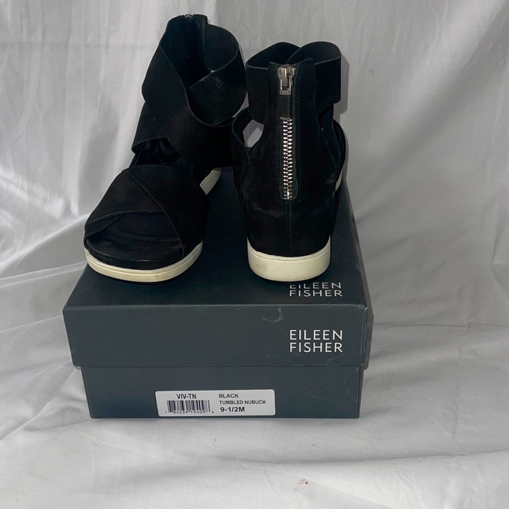 Eileen Fisher Black Nubuck platform sandal
